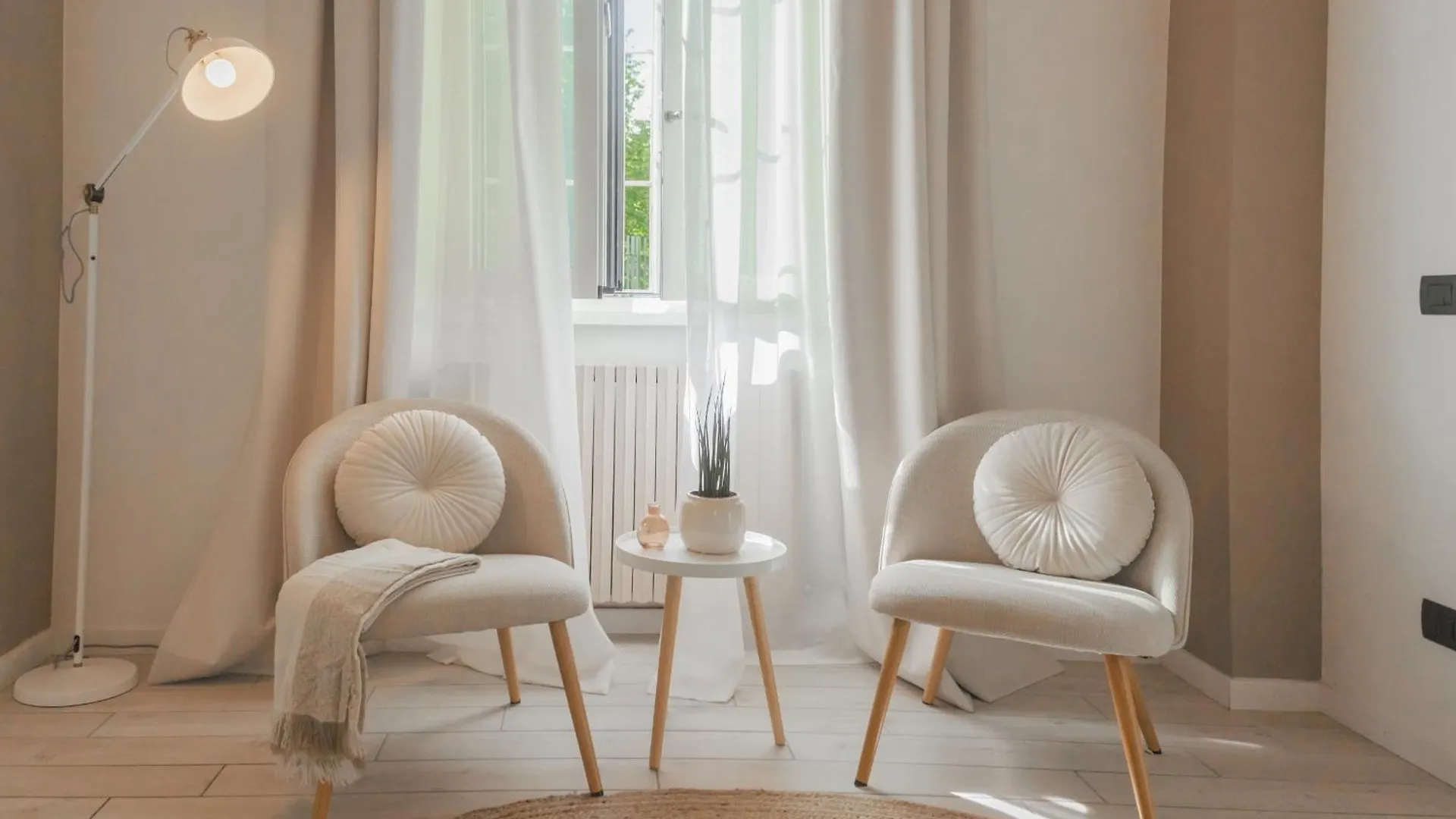 Apartment The Printers Home By Rent All Como Italy