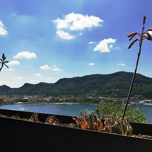 Veranda Lake View Apartamento